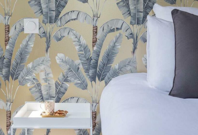 Номер Стандарт, Château De Tauzies, The Originals Relais