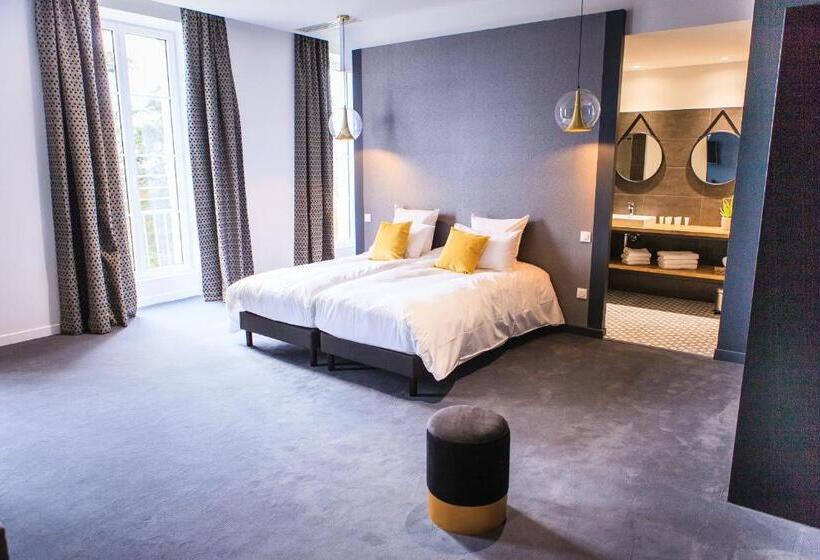 Люкс Повышенной Комфортности, Château De Tauzies, The Originals Relais