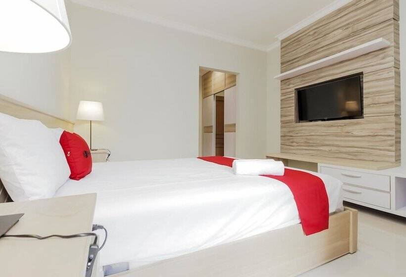 Номер Стандарт, Reddoorz Premium Near Ragunan Zoo 2