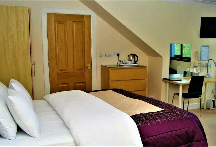 غرفة ديلوكس, The Old Schoolhouse