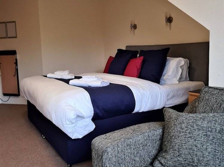 غرفة ديلوكس, The Old Schoolhouse