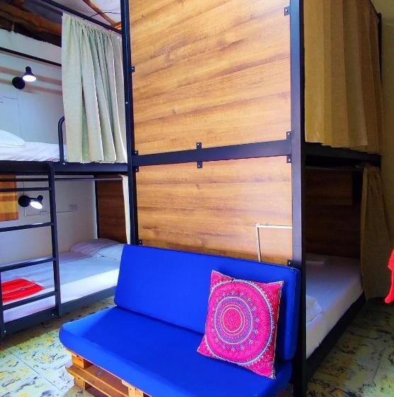 Кровать в Общей Комнате, Hostel Trip Monkey San Gil