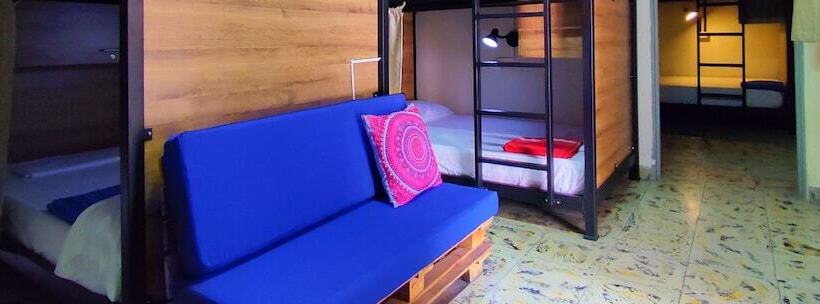 سرير فى غرفة مشتركه, Hostel Trip Monkey San Gil