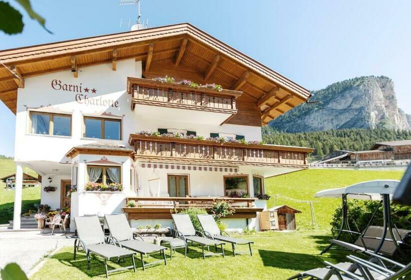 Ekonomiskt Rum, Garni Charlotte