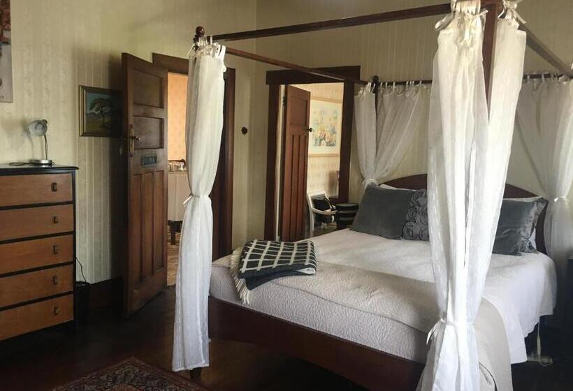 バルコニー付きデラックスルーム, The Inn At The Convent