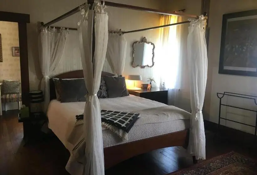 バルコニー付きデラックスルーム, The Inn At The Convent
