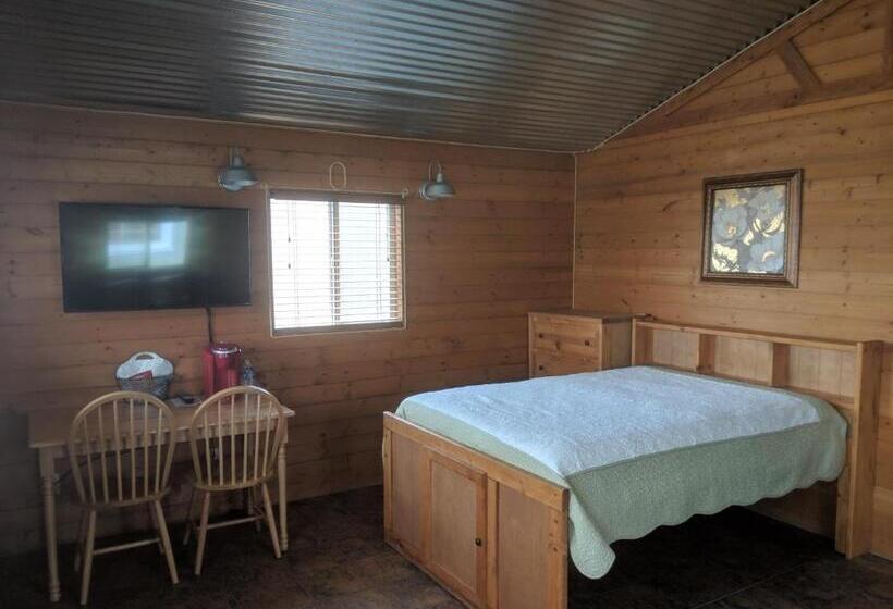 سوئیت 2 خوابه, Stateline Cabin