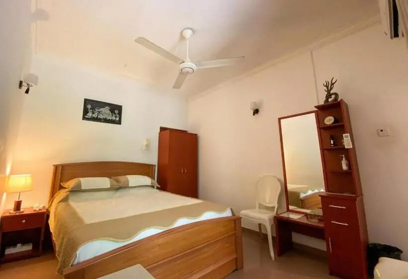 Standard-huone, Agasthi Airport Close