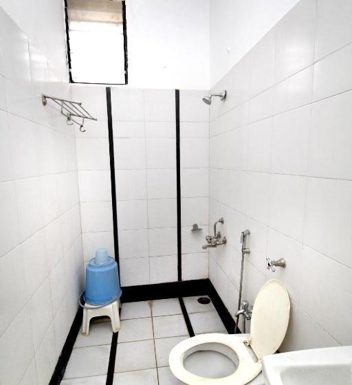 اتاق اجرایی, Gomatgiri