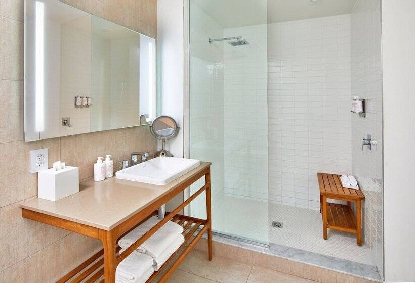 발코니 디럭스 룸, The Sarasota Modern, A Tribute Portfolio