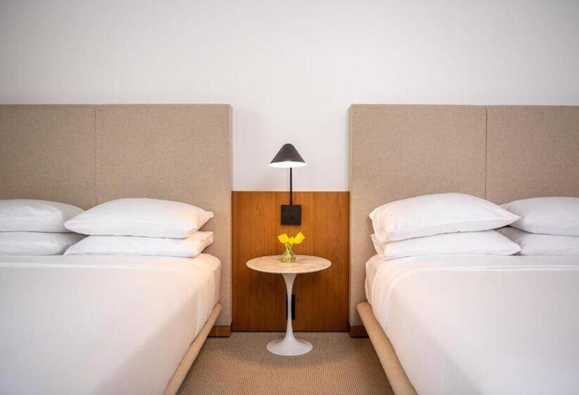 스탠다드 발코니 룸, The Sarasota Modern, A Tribute Portfolio