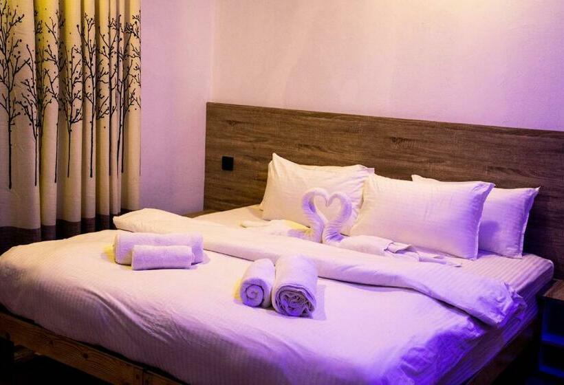 اتاق لوکس, Molar Wave