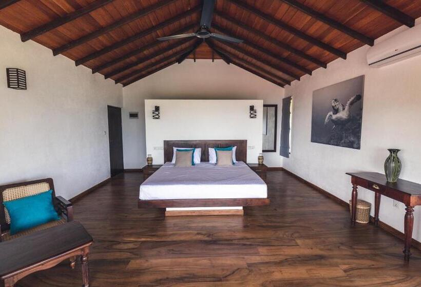 海景标准平房, Omia