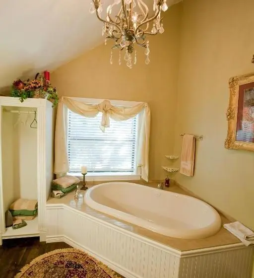 キングサイズベッドのスタンダードルーム, Bed And Breakfast On White Rock Creek