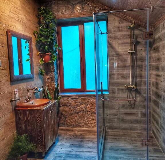 バルコニー付スイート, Getahovit Resort