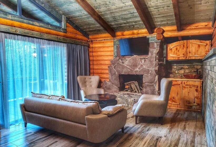 חדר לארבעה סטנדרטי עם מרפסת, Getahovit Resort