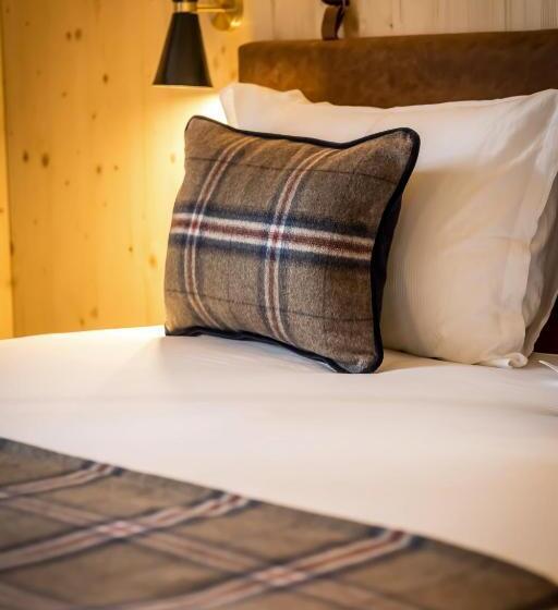 غرفة عائلية مطلّة علي الجبل, St Alban Hotel & Spa