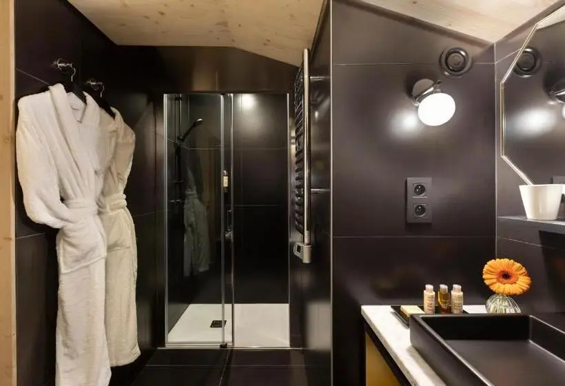اتاق خانوادگی با چشم‌انداز کوه, St Alban Hotel & Spa