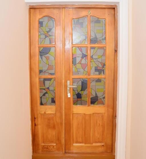 غرفة قياسية ثلاثية, Nurobod Guesthouse