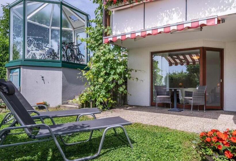 Апартаменты 1 Спальня, Seepark Appartements