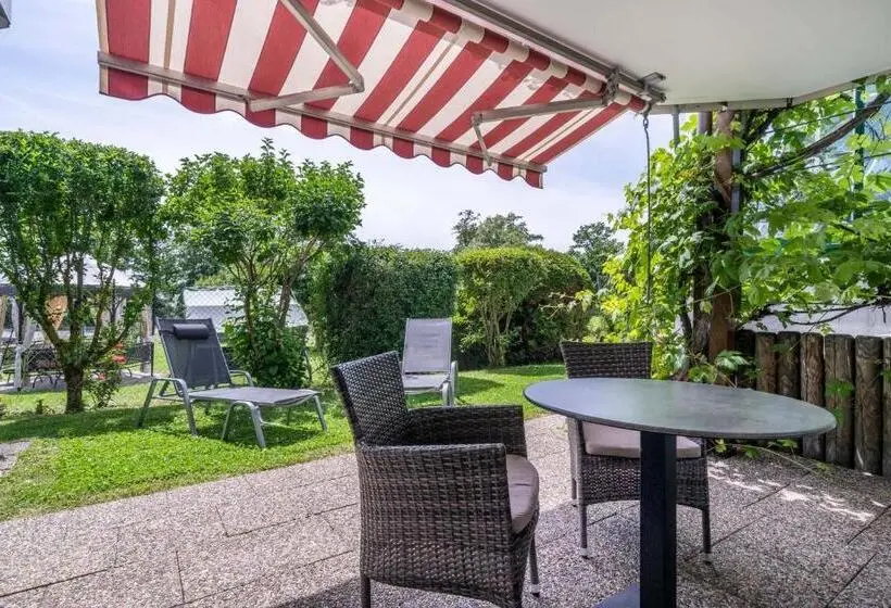 Huoneisto 1 Makuuhuone Terassi, Seepark Appartements