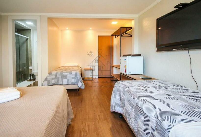 4인용 스탠다드 룸, Pousada Blumenau