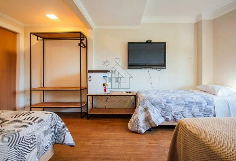 4인용 스탠다드 룸, Pousada Blumenau