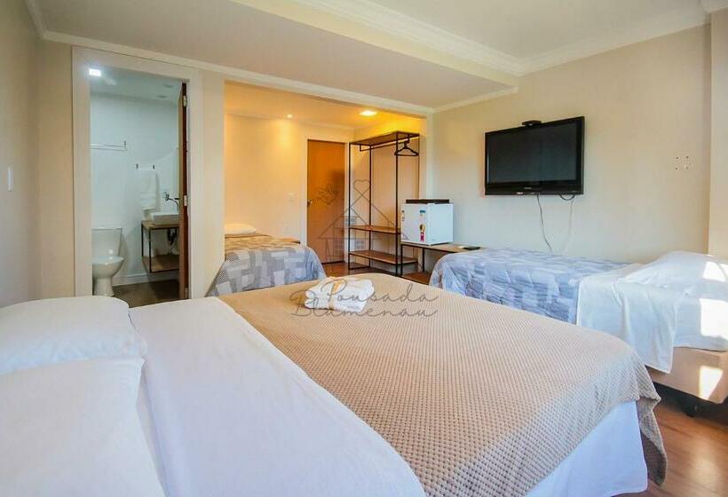 4인용 스탠다드 룸, Pousada Blumenau