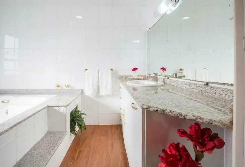 デラックスルーム, Pousada Blumenau