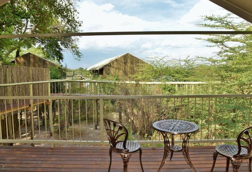 اتاق لوکس با چشمانداز, Jackalberry Chobe