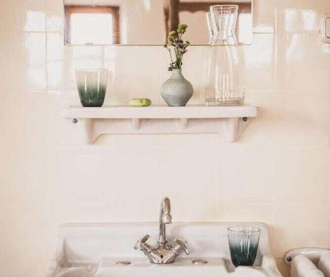 Standard-huone Jaettu Kylpyhuone, Berghotel Altes Wallberghaus