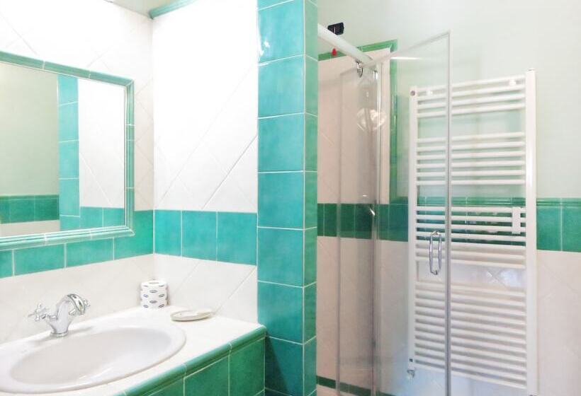 חדר סטנדרט לארבעה, Villa Profidia