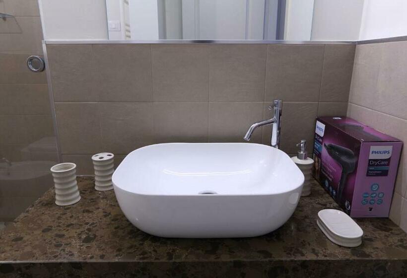 キングサイズベッドのデラックスルーム, B&b Castanea