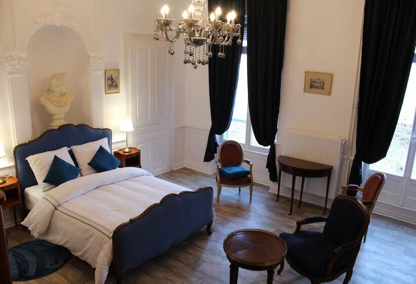 חדר סטנדרט, Le Napoleon