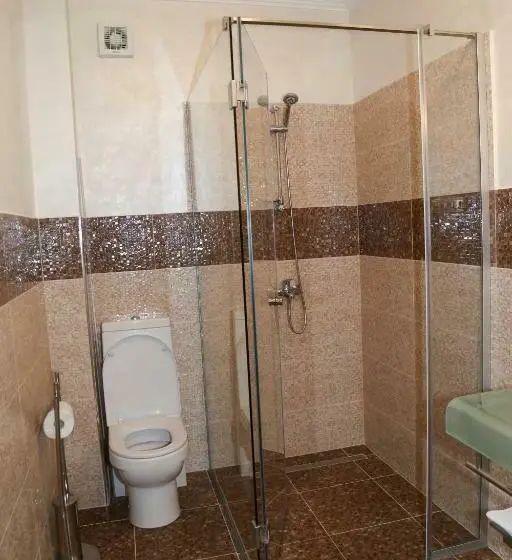 Standard-huone, Oli House