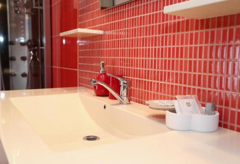 חדר סטנדרט עם מרפסת, Oli House