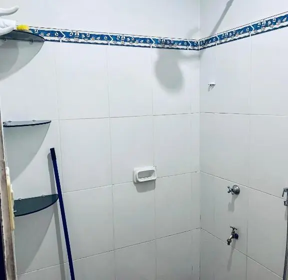 اتاق استاندارد با بالکن, Sv Apart