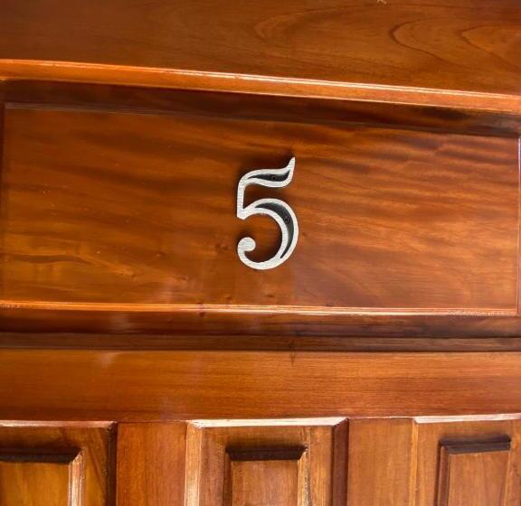 اتاق استاندارد با 2 تخت دوبل, Sv Apart