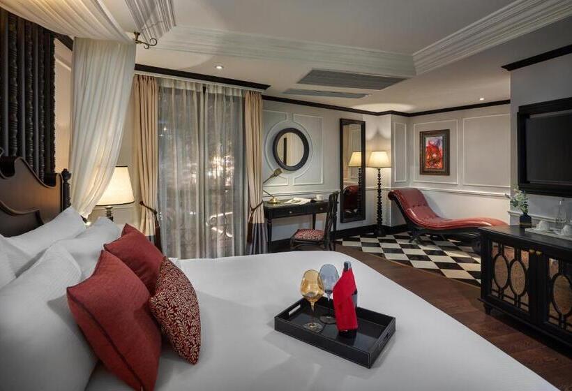 Deluxe Suite King Bed, Aira Boutique Hanoi Hotel & Spa