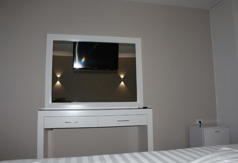 חדר סטנדרט לארבעה נוף לים, Palmanova Beach Mardok