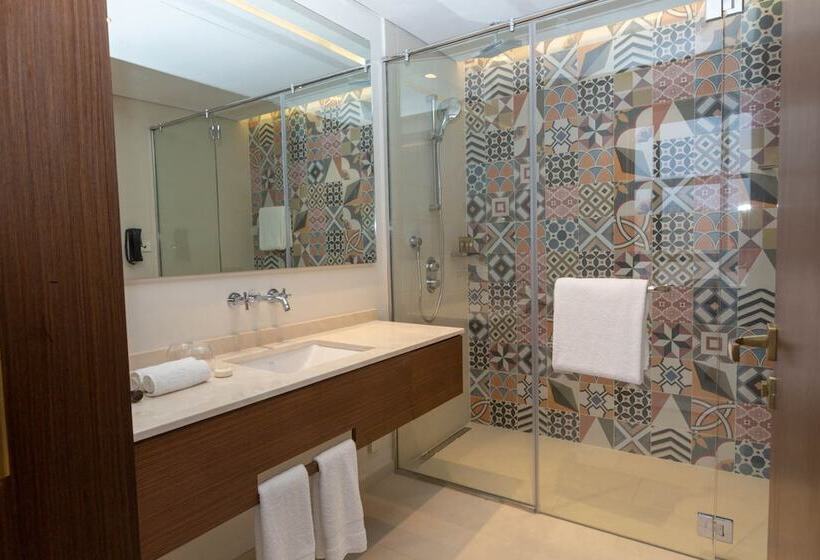 デラックスルーム, Shaza Riyadh