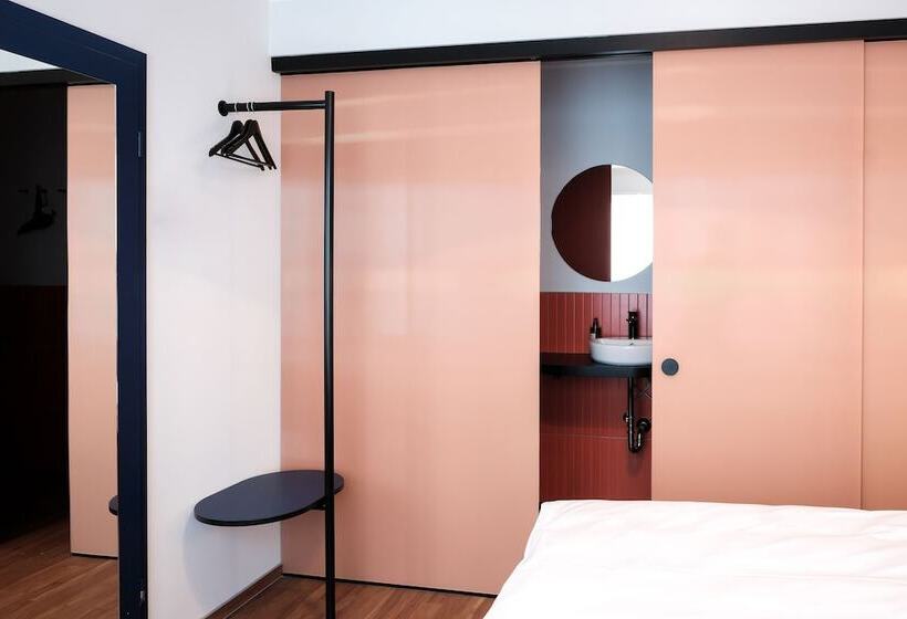 חדר סטנדרט, The Dot | 24/7 Checkin