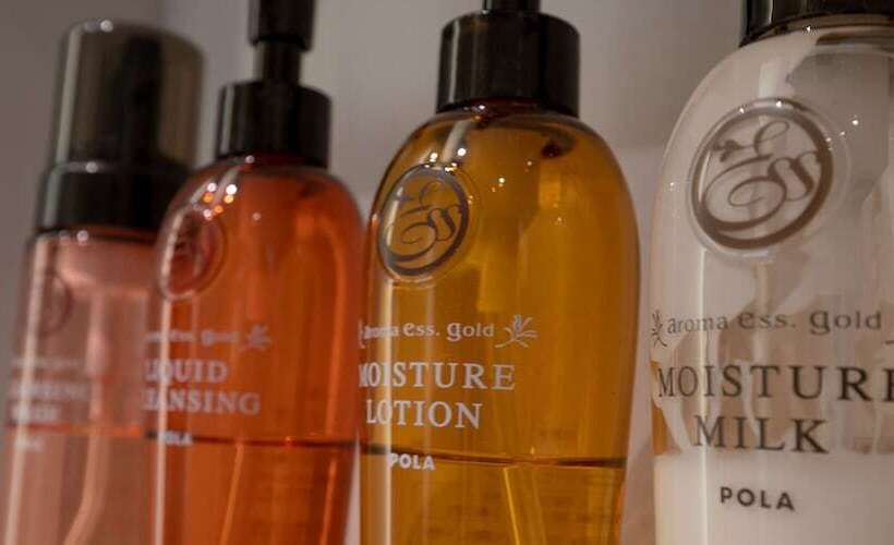 디럭스 룸, U S Kouroen