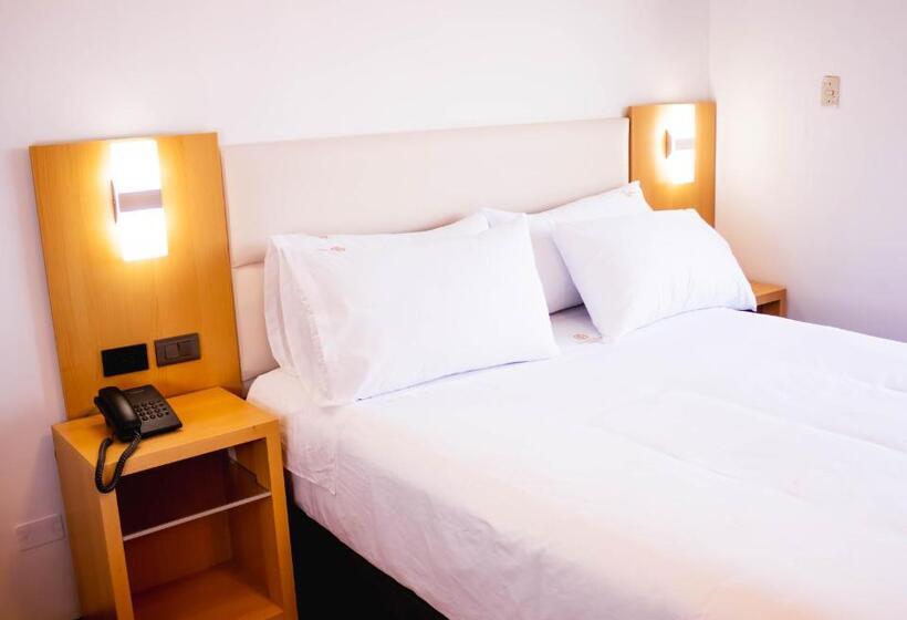 اتاق لوکس, Hostal El Mirador