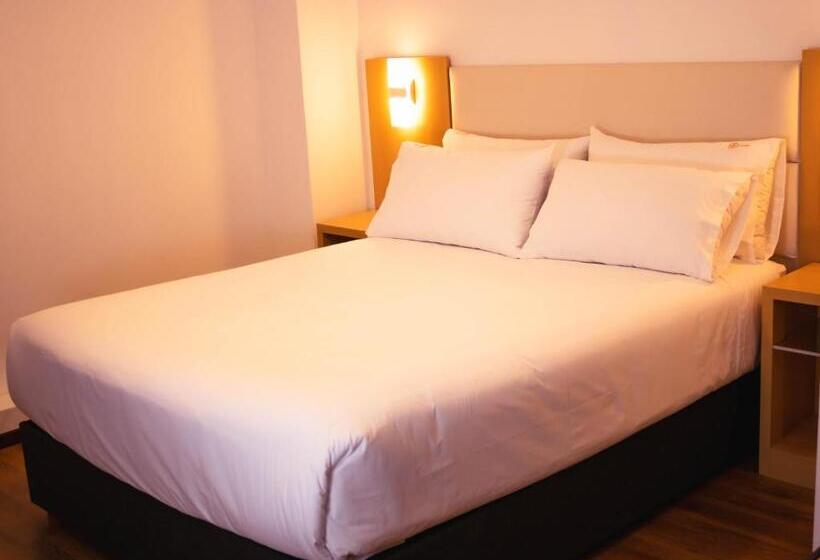 اتاق لوکس, Hostal El Mirador