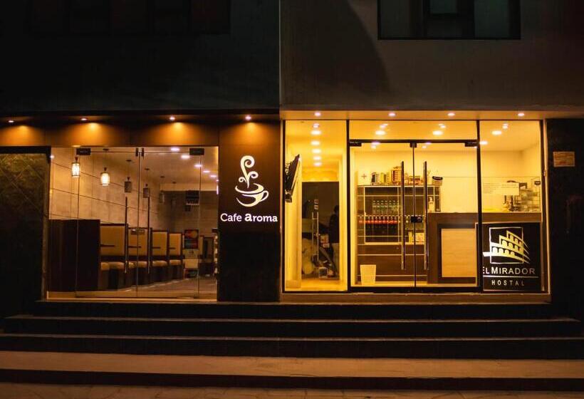 اتاق لوکس سه تخته, Hostal El Mirador