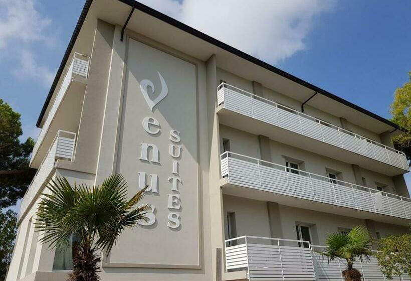 سوییت جونیور لوکس, Venus Suites