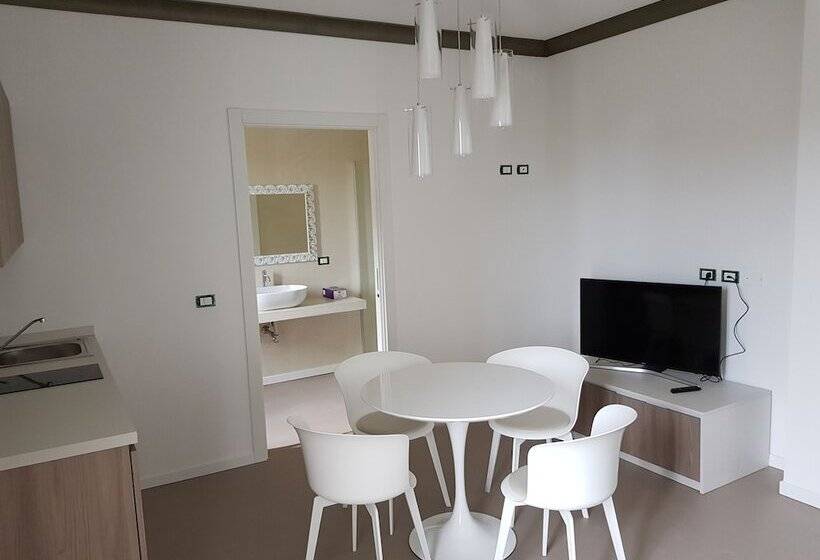 سوییت سوپریور, Venus Suites