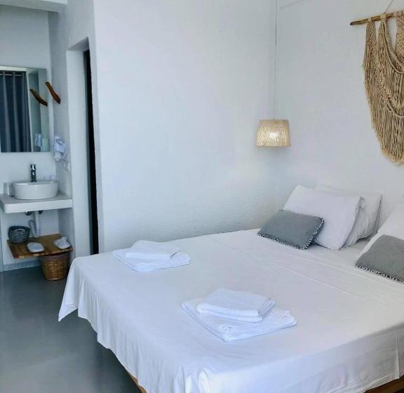 Quarto Deluxe Vista Mar com Sacada, Geo & Art Boutique
