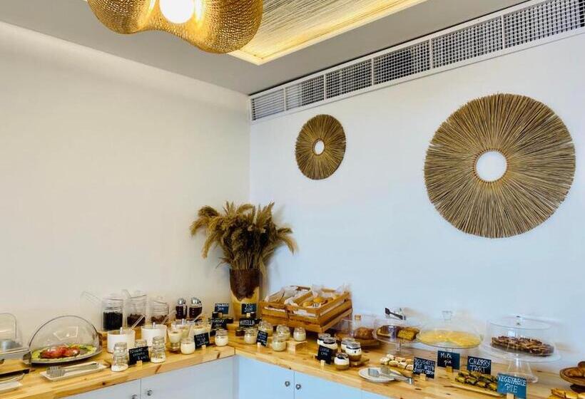 Quarto Triplo Deluxe, Geo & Art Boutique